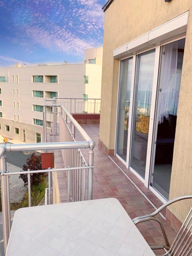 Apartmán Golden View Przy Samym Morzu Plazy Primorsko Exteriér fotografie